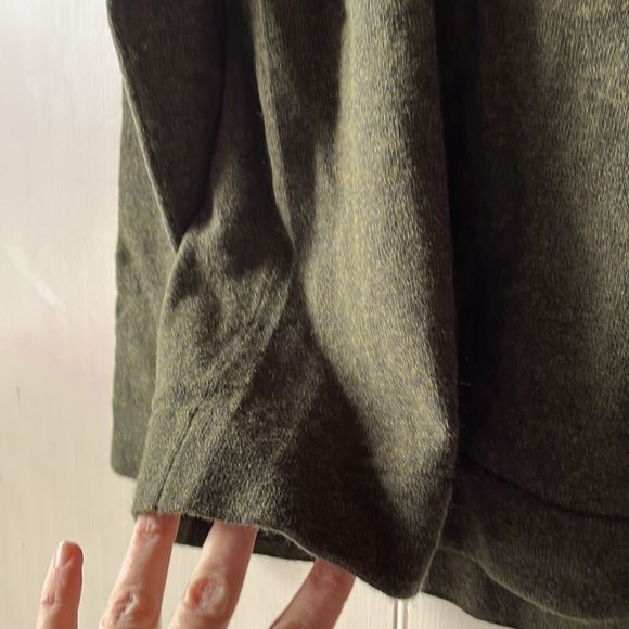 NWT J. Crew Factory Teddie Sweater in Green - Picture 4 of 7